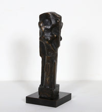 Upright Motive, Maquette No. 3