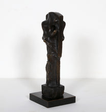 Upright Motive, Maquette No. 3