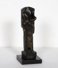 Upright Motive, Maquette No. 3