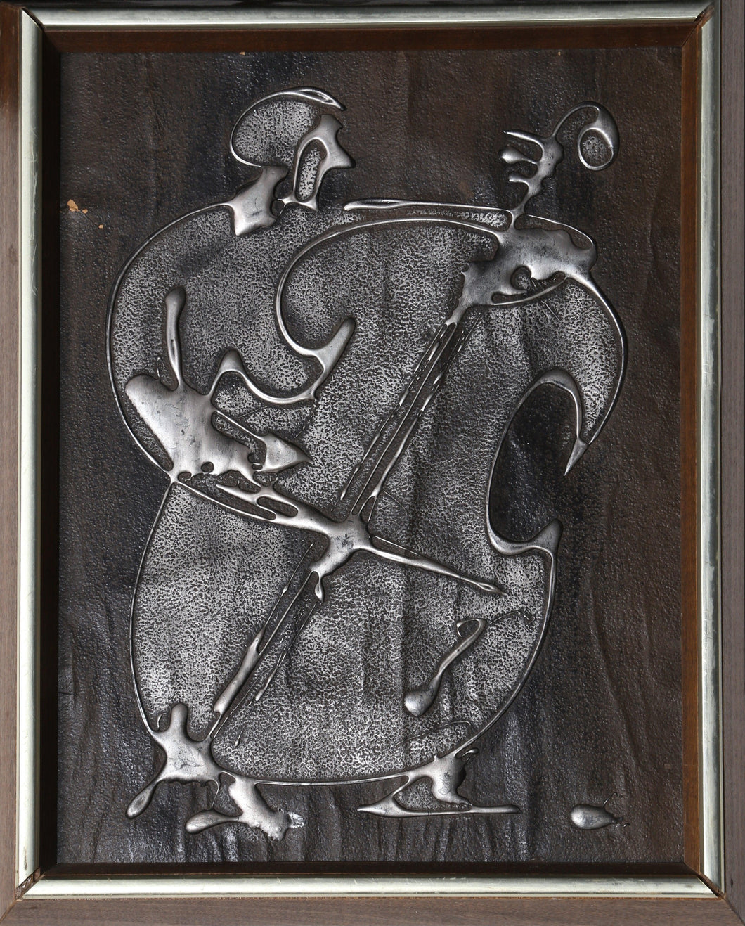 Cello Player Metal | Unknown Artist,{{product.type}}