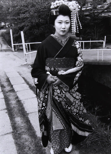 Geisha Black and White | Unknown Artist,{{product.type}}