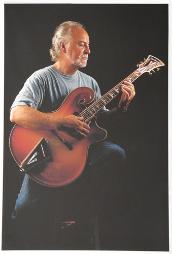 Portrait of Monteleone playing guitar Color | Jonathan Singer,{{product.type}}