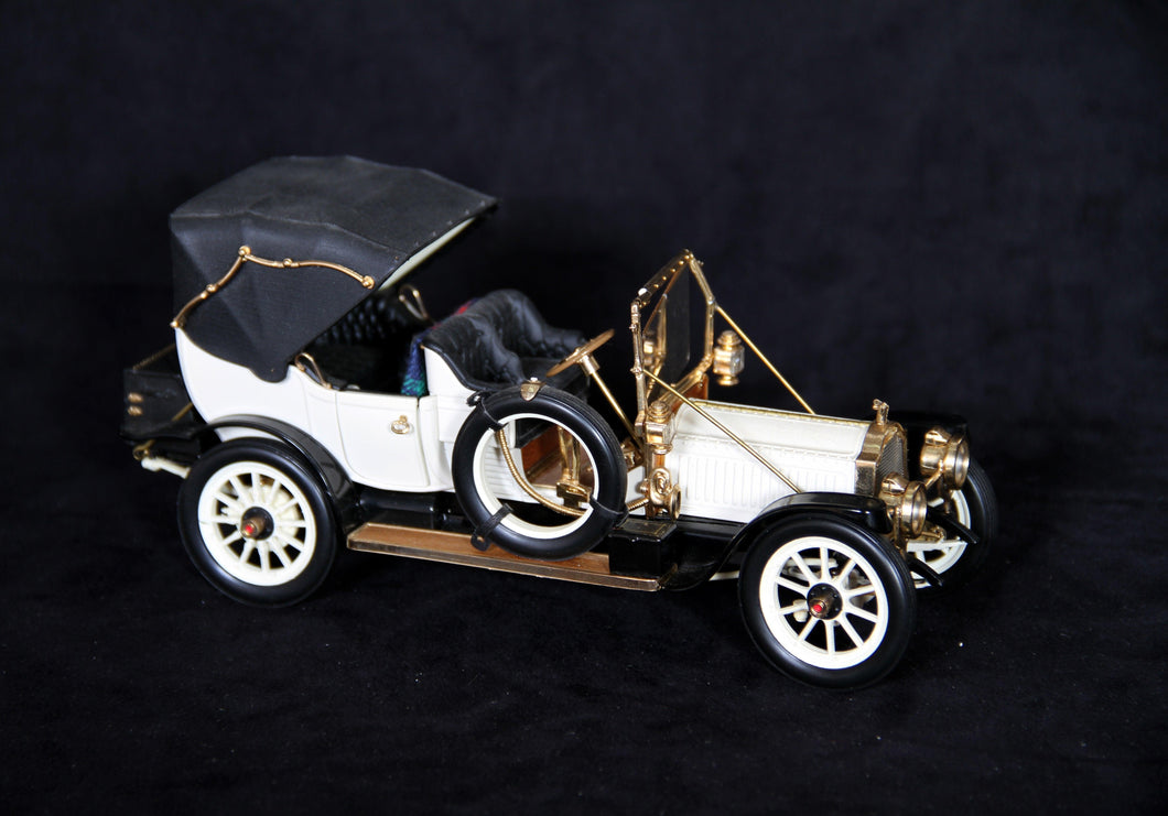 Precision Models: 1912 Packard Victoria Objects | The Franklin Mint,{{product.type}}