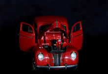 Precision Models: 1940 Ford Deluxe Coupe Objects | The Franklin Mint,{{product.type}}