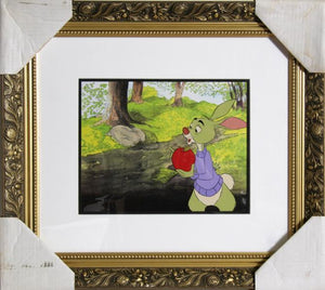 Rabbit Holding an Apple - Scene 2 Comic Book / Animation | Walt Disney Studios,{{product.type}}