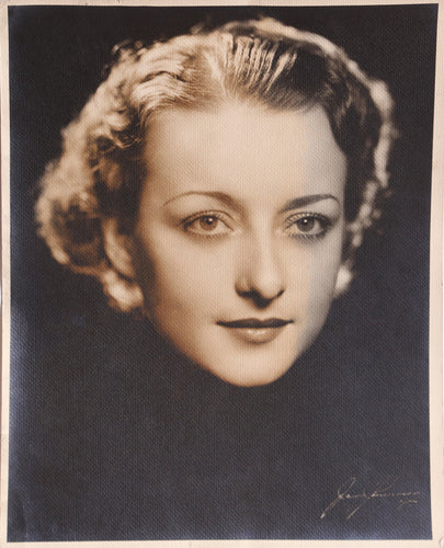 Renee Whitney - Hollywood Headshot Black and White | Taylor Studios,{{product.type}}