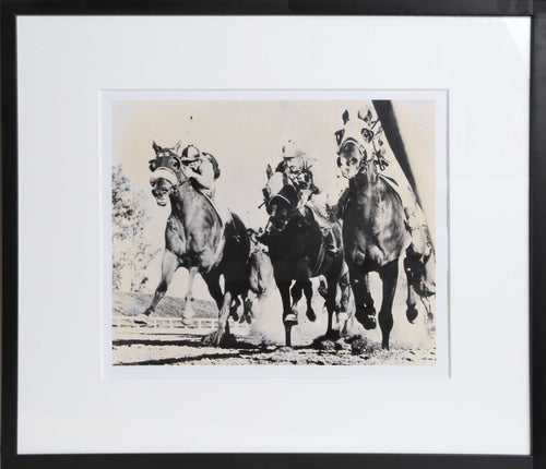 Seabiscuit Gallops to Victory Black and White | Unknown Artist,{{product.type}}