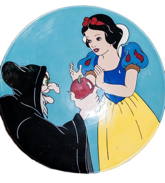 Snow White and Poison Apple (Mark Davis) Home Decor | Walt Disney Studios,{{product.type}}