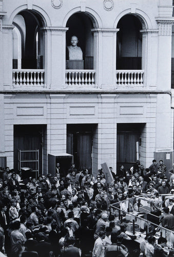 Voucher Trading, from The Moscow Times Black and White | Igor Tabakov,{{product.type}}